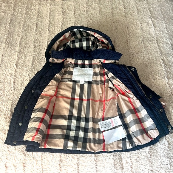 🧸BURBERRY Toddler Boys’ Quilted Down Jacket EUC❣️ - Picture 4 of 8